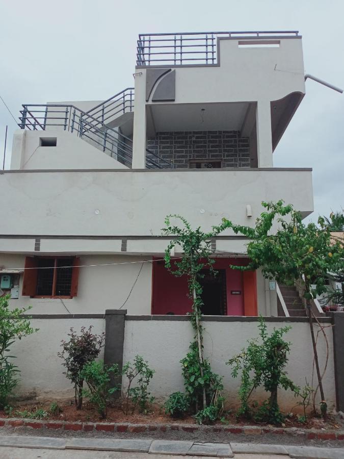 Tejashwini Homestay Hampi Exterior photo